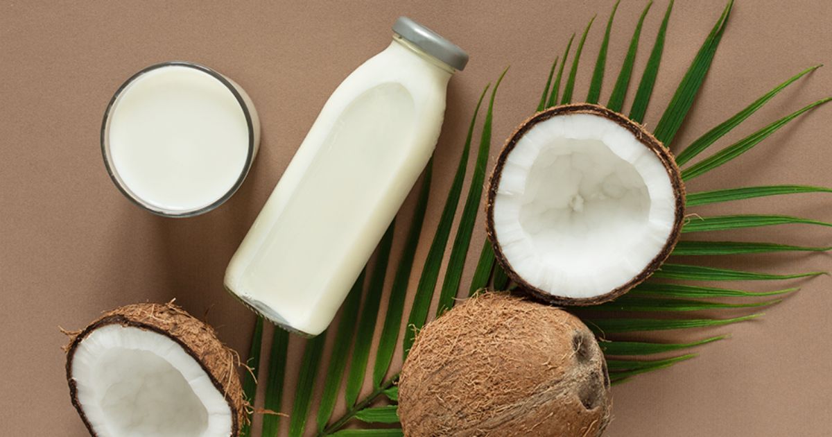 Kokosriekstu piens kā piena alternatīva – tā lietošanas ieguvumi